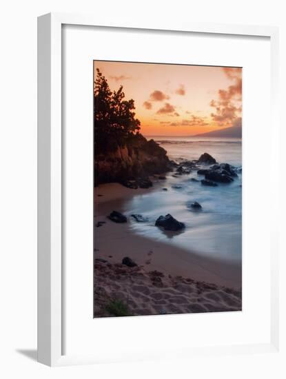 Sunset at Kapalua, Maui-Vincent James-Framed Photographic Print