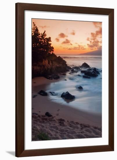 Sunset at Kapalua, Maui-Vincent James-Framed Photographic Print