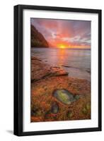 Sunset at Na Pali Coast, Kauai Hawaii-Vincent James-Framed Photographic Print