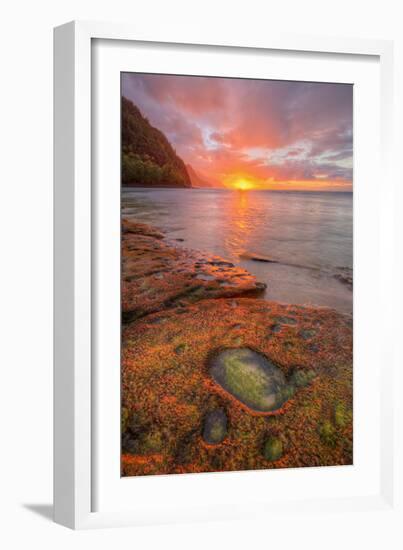 Sunset at Na Pali Coast, Kauai Hawaii-Vincent James-Framed Photographic Print