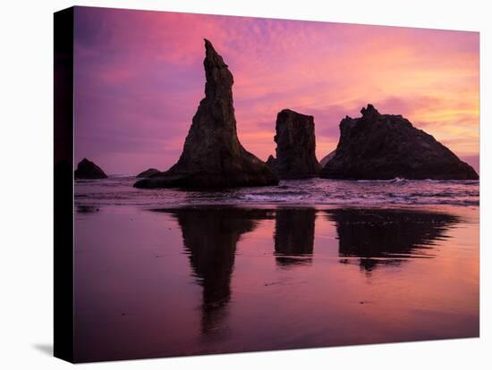 Sunset at the Wizard's Hat, Oregon, United States of America, North America-Jim Nix-Stretched Canvas