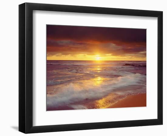 Sunset Cliffs Beach on the Pacific Ocean at Sunset, San Diego, California, USA-Christopher Talbot Frank-Framed Photographic Print