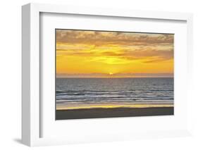 Sunset, Heceta Beach, Oregon Coast, Pacific Ocean, Oregon, USA.-Michel Hersen-Framed Photographic Print