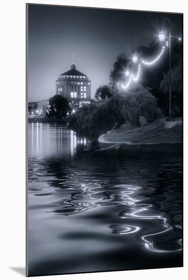 Sunset Lights at Lake Merritt-Vincent James-Mounted Photographic Print