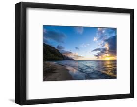 Sunset on the Napali Coast, Kauai, Hawaii,United States of America, Pacific-Michael Runkel-Framed Photographic Print