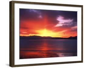 Sunset over Farmington Bay, Utah, USA-Scott T. Smith-Framed Photographic Print