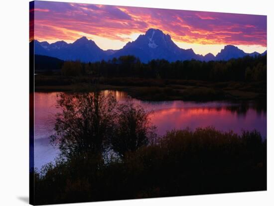 Sunset Over Snake River, Oxbow Bend, Grand Teton National Park, USA-Carol Polich-Stretched Canvas