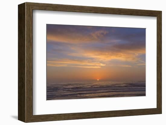 Sunset over the Ocean at Montana de Oro SP Near Los Osos, California-Chuck Haney-Framed Photographic Print