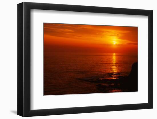 Sunset over the Sea, Laguna Beach, California, USA-null-Framed Photographic Print