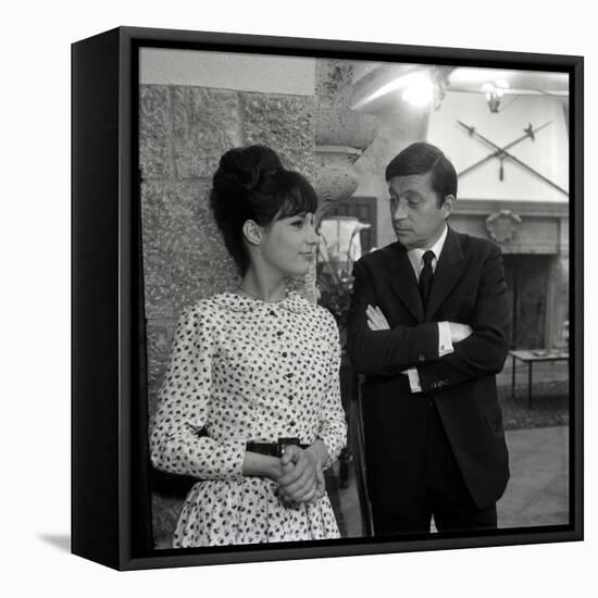 Sur le tournage du film and Satan conduit le bal with Bernadette Lafont and Jacques Doniol-Valcroze-null-Framed Stretched Canvas