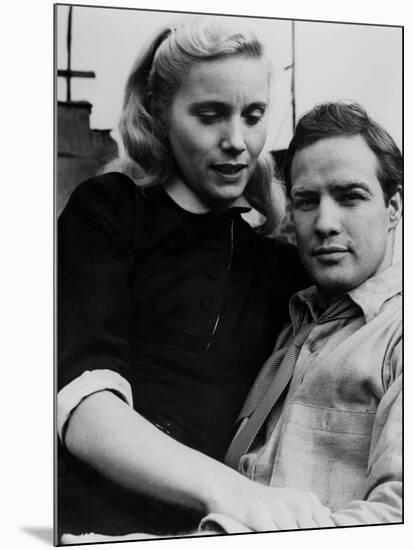 Sur les quais On The Waterfront d' EliaKazan with Eva Marie Saint and Marlon Brando, 1954 Oscar, 19-null-Mounted Photo