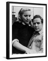 Sur les quais On The Waterfront d' EliaKazan with Eva Marie Saint and Marlon Brando, 1954 Oscar, 19-null-Framed Photo