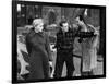 Sur les quais On The Waterfront d' EliaKazan with Marlon Brando and Eva Marie Saint, 1954 (b/w phot-null-Framed Photo