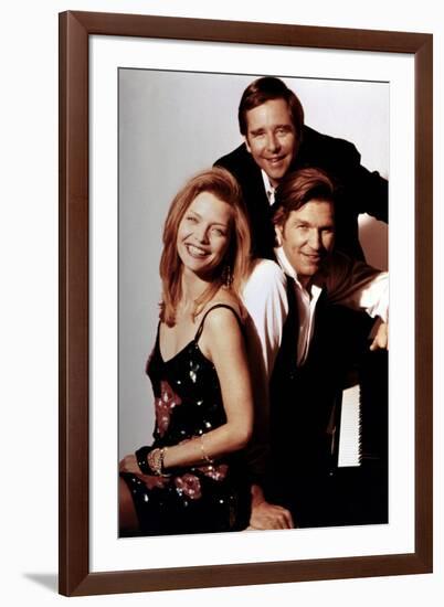 Susie and les Baker Boys THE FABULOUS BAKER BOYS by Steve Kloves with Jeff Bridges, Michelle Pfeiff-null-Framed Photo