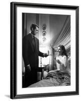 Suspicion, Cary Grant, Joan Fontaine, 1941-null-Framed Photo