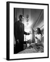 Suspicion, Cary Grant, Joan Fontaine, 1941-null-Framed Photo