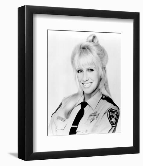 Suzanne Somers, She's the Sheriff (1987)-null-Framed Photo