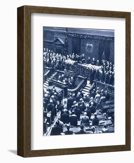 Swearing-in ceremony of President Field Marshal von Hindenburg, Berlin, 12th May, 1925-Unknown-Framed Photographic Print