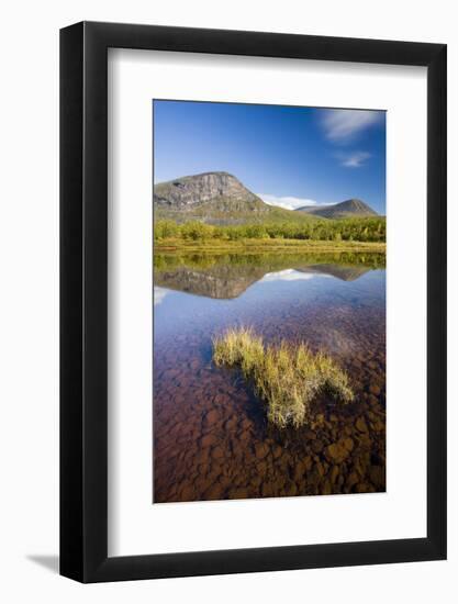 Sweden, Lapland, Lake, Shore, Mountain Scenery-Rainer Mirau-Framed Photographic Print