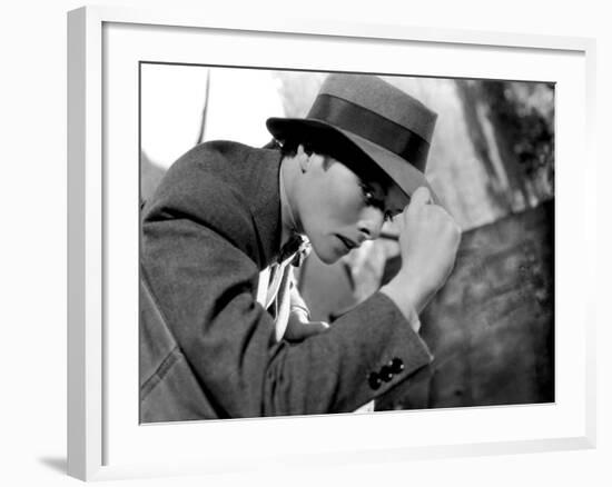 Sylvia Scarlett, Katharine Hepburn, 1935-null-Framed Photo