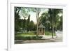 Syracuse, New York - Scenic View in Walnut Park-Lantern Press-Framed Art Print