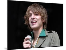 T in the Park' July 2007 Paulo Nutini Wows the Crowd on the Main Stage-null-Mounted Photographic Print