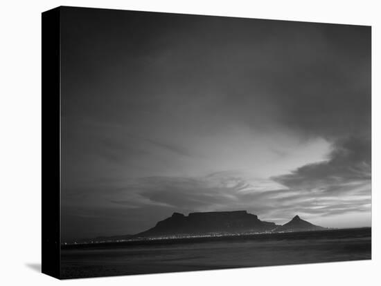 Table Mountain, Sunset, Cape Town, South Africa-Steve Vidler-Stretched Canvas