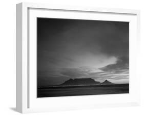 Table Mountain, Sunset, Cape Town, South Africa-Steve Vidler-Framed Photographic Print