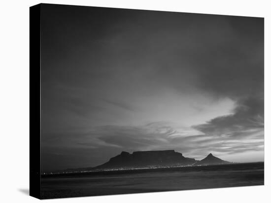 Table Mountain, Sunset, Cape Town, South Africa-Steve Vidler-Stretched Canvas