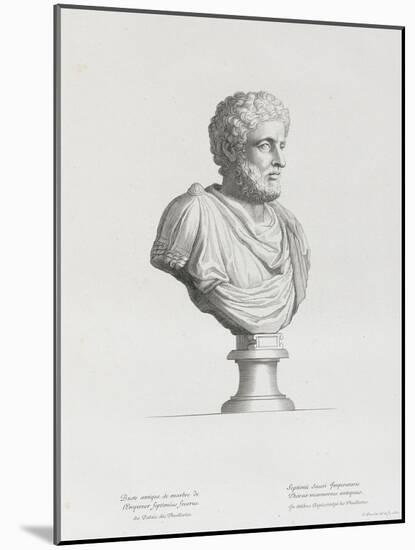 Tableau du Cabinet du Roi, statues et bustes antiques des Maisons Royales Tome II : planche 32-Etienne Baudet-Mounted Giclee Print