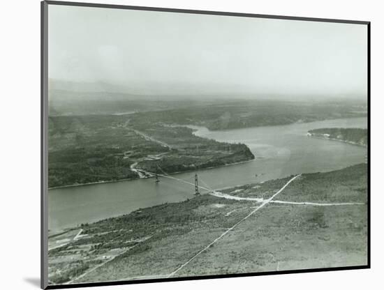 Tacoma Narrows Bridge (1940)-null-Mounted Giclee Print