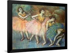 Tänzerinnen in grün und gelb (Danseuses Vertes et Jaunes). Um 1903-Edgar Degas-Framed Giclee Print