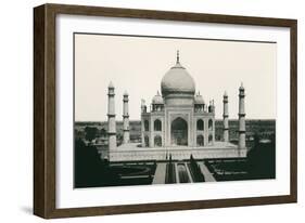 Taj Mahal, Agra, India-null-Framed Art Print