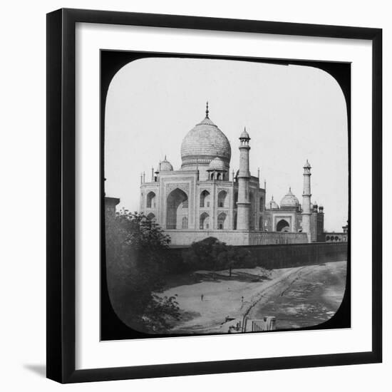 Taj Mahal, Agra, Uttar Pradesh, India, Late 19th or Early 20th Century-null-Framed Premium Photographic Print