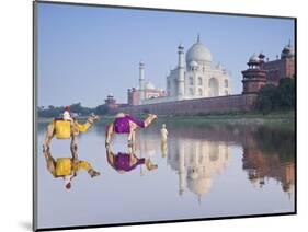 Taj Mahal, Agra, Uttar Pradesh, India-Doug Pearson-Mounted Photographic Print