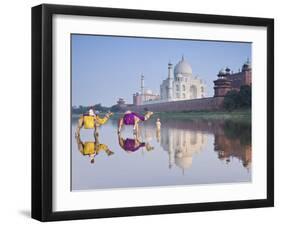 Taj Mahal, Agra, Uttar Pradesh, India-Doug Pearson-Framed Photographic Print