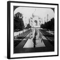 Taj Mahal, Agra, Uttar Pradesh, India-Underwood & Underwood-Framed Photographic Print
