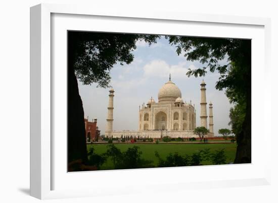 Taj Mahal - India-rajjawa-Framed Photographic Print