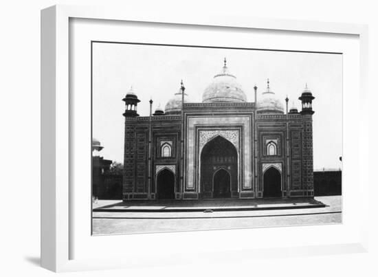 Taj Mahal Mosque (Or Masji), Agra, India, 1916-1917-null-Framed Giclee Print