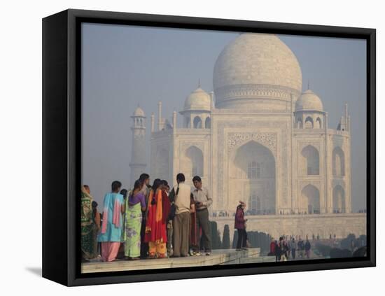 Taj Mahal, UNESCO World Heritage Site, Agra, Uttar Pradesh, India, Asia-Wendy Connett-Framed Stretched Canvas