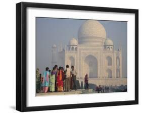 Taj Mahal, UNESCO World Heritage Site, Agra, Uttar Pradesh, India, Asia-Wendy Connett-Framed Photographic Print