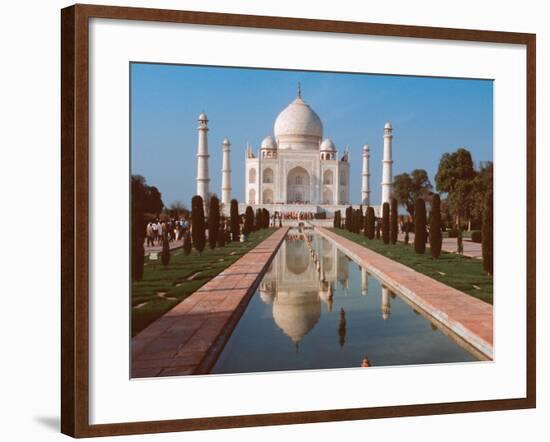 Taj Mahal, Uttar Pradesh, India-Dee Ann Pederson-Framed Photographic Print