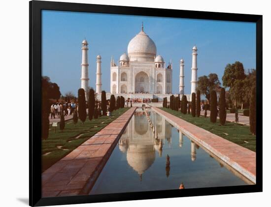 Taj Mahal, Uttar Pradesh, India-Dee Ann Pederson-Framed Photographic Print