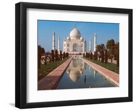 Taj Mahal, Uttar Pradesh, India-Dee Ann Pederson-Framed Photographic Print