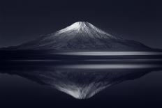 Reflection Mt. Fuji-Takashi Suzuki-Photographic Print