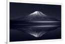 Gramercy White