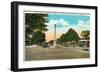 Tampa, Florida - Memorial Hwy, Road of Remembrance Scene-Lantern Press-Framed Art Print