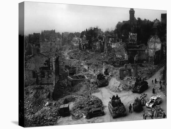 Tanks of the U.S. 7th Army Rumble Through Nuremberg-null-Stretched Canvas