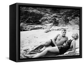 Tant qu'il y aura des hommes From Here to Eternity by FredZinnemann with Burt Lancaster and Deborah-null-Framed Stretched Canvas