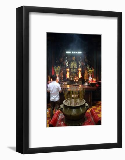 Taoist temple. Jade Emperor pagoda (Chua Phuoc Hai)-Godong-Framed Photographic Print